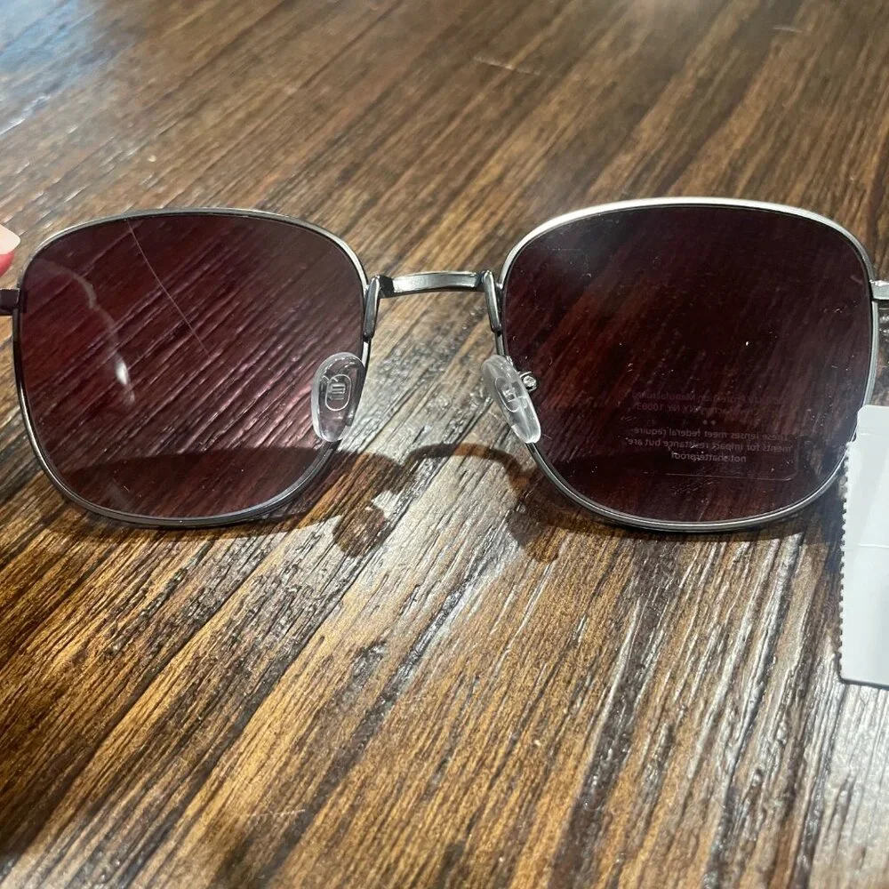 NWT FLAWED J.Crew Factory Men's Oval Frame Sunglasses Silver Gray BW745